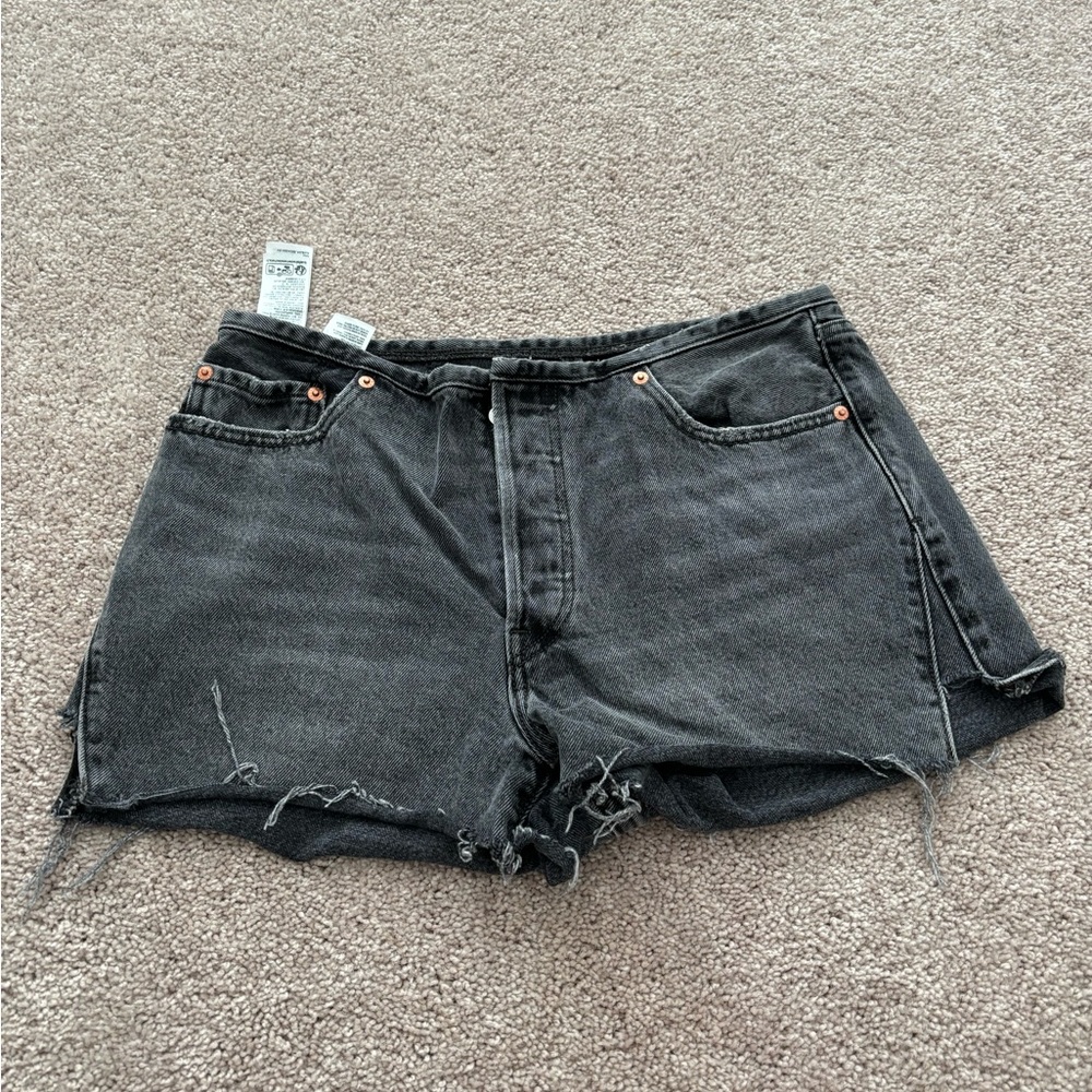 Levi's® Premium
501® MINI WAIST WOMEN'S SHORTS